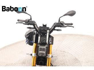 BMW  CE 02 picture 19