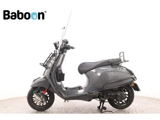 Vespa  Sprint 45KM picture 5
