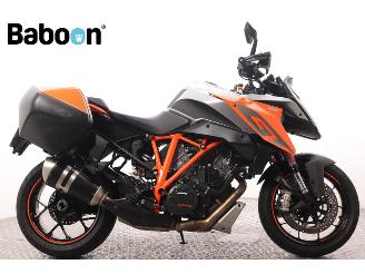 Schade motor KTM  1290 Super Duke GT 2017/7