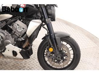 Honda CB 1000 R picture 13