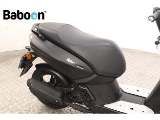 Peugeot  Kisbee Black Edition picture 12