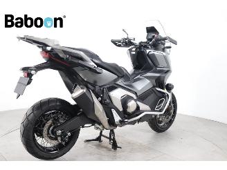 Honda  X-ADV picture 2
