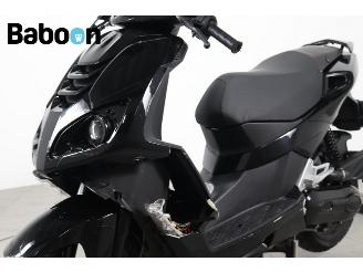 Peugeot  Speedfight 4 45KM picture 7