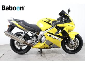 uszkodzony motocykle Honda CBR 600 F 2001/1