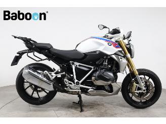 krockskadad bil motor BMW CMX 450 R 1250 R HP 2022/3