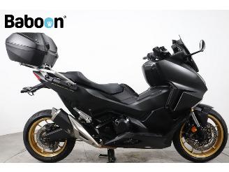 skadebil motor Honda  NSS 750 Forza 2024/6