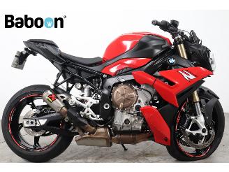 Vaurioauto  passenger cars BMW S 1000 R  2021/5