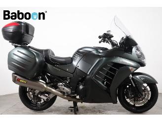 krockskadad bil motor Kawasaki GTR 1400 ABS 2013/4