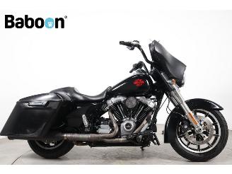 danneggiata motocicli Harley-Davidson  FLHX Street Glide 2019/1