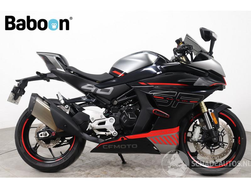 CFMoto  450 SR