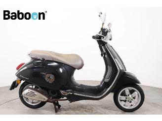 danneggiata scooter Vespa  Primavera 25KM 2016/8