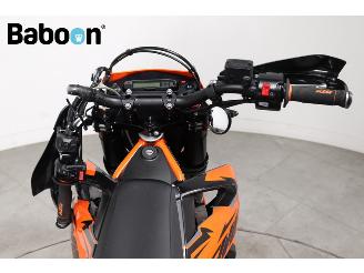 KTM 690 SMC -R picture 14