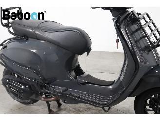 Vespa  Sprint 45KM picture 10