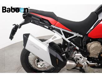 MV Agusta  Enduro Veloce picture 17