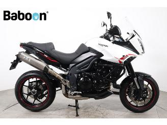 krockskadad bil motor Triumph Tiger 1050 Sport ABS 2013/5