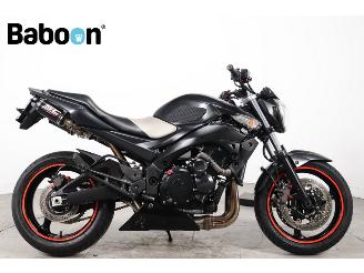 krockskadad bil motor Suzuki  GSR 600 2007/3