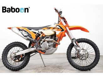 krockskadad bil motor KTM 450 EXC Racing 2011/8