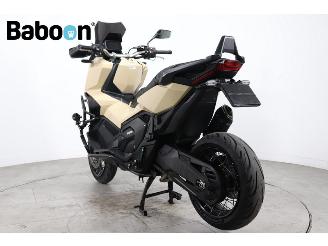 Honda  X-ADV picture 4