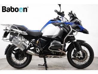 krockskadad bil motor BMW R 1200 GS Adventure 2014/5