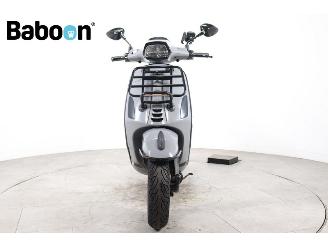 Vespa  Sprint 25KM picture 5