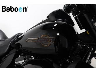 Harley-Davidson  FLHTK Ultra Glide Limited 114 picture 19
