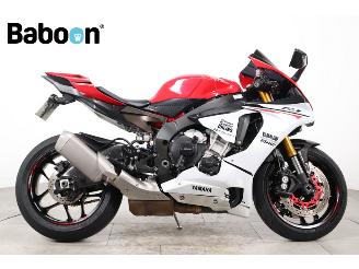krockskadad bil motor Yamaha  YZF-R1 2016/9
