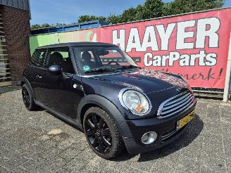 Vaurioauto  passenger cars Mini Cooper 1.6 cooper 2008/11