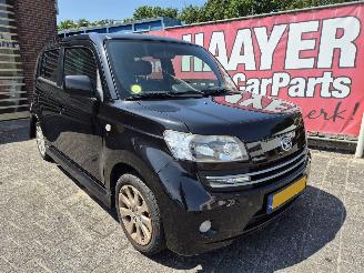 uszkodzony samochody osobowe Daihatsu Materia 1.3 funk AIRCO 2007/4