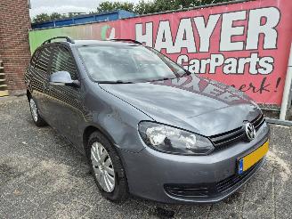 krockskadad bil auto Volkswagen Golf 1.2 tsi trendline bluemotion 2011/8