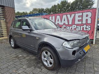 Schadeauto BMW X3 2.0 i 2010/9