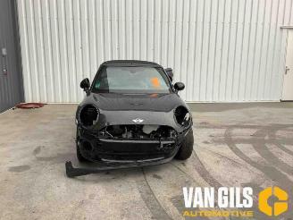 Vrakbiler auto Mini Mini Mini Cabrio (F57), Cabrio, 2014 1.5 12V Cooper 2016/6