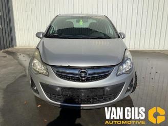 Coche siniestrado Opel Corsa Corsa D, Hatchback, 2006 / 2014 1.4 16V Twinport 2011/9
