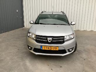 Voiture accidenté Dacia Logan  2014/3