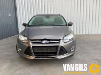krockskadad bil auto Ford Focus Focus 3 Wagon, Combi, 2010 / 2020 1.0 Ti-VCT EcoBoost 12V 125 2014/1