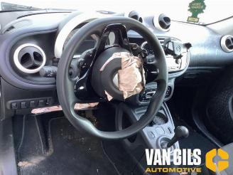Smart Forfour Forfour (453), Hatchback 5-drs, 2014 1.0 12V picture 12