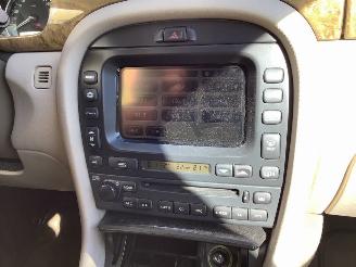 Jaguar X-type 2.5 V6 picture 19