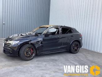 demontáž osobní automobily Alfa Romeo Stelvio Stelvio (949), SUV, 2017 2.9 Bi-Turbo V6 24V Q4 2020/9