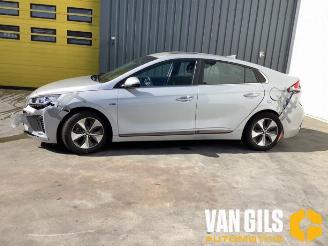 Vrakbiler auto Hyundai Ioniq Ioniq, Liftback, 2016 / 2022 EV 2019/2