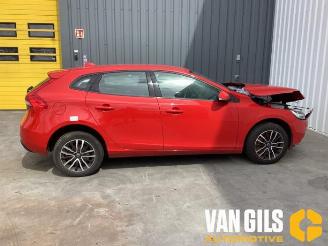 Volvo V-40 V40 (MV), Hatchback 5-drs, 2012 / 2019 1.5 T2 16V Geartronic picture 5