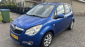 skadebil auto Opel Agila  2014/6