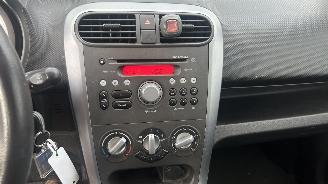 Opel Agila  picture 10