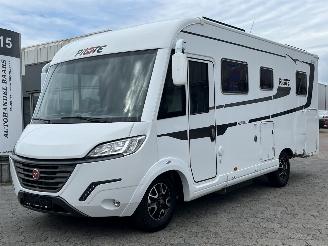 damaged campers Pilote  2.3 130 PK Queensbed G700C Essentiel 96KW 2019/1
