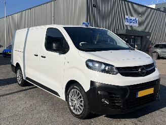 skadebil bedrijf Opel Vivaro 2.0 CDTI L3H1 Edition 122PK extra lang 2021/1