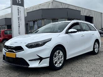 Schadeauto Kia Ceed Sportswagon 1.0 T-GDi DynamicLine 2023/7