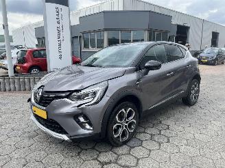 Unfallwagen Renault Captur 1.3 TCe 140 Initiale Paris 2023/9