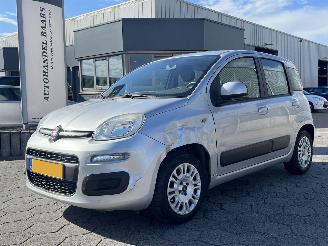krockskadad bil auto Fiat Panda 0.9 TwinAir Edizione Cool 2008/9