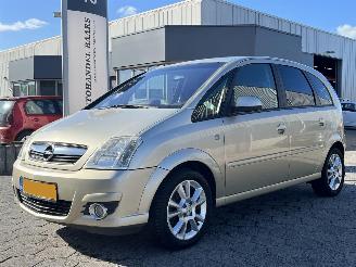 Vaurioauto  passenger cars Opel Meriva 1.6-16V Cosmo 2009/10