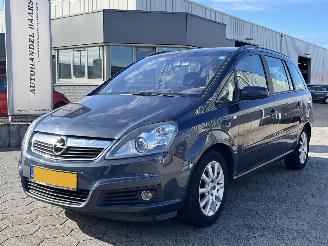 Schadeauto Opel Zafira 1.8 Temptation 2007/6