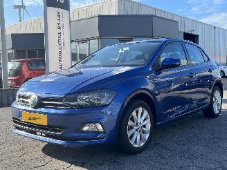 Schadeauto Volkswagen Polo 1.0 TSI Highline Business R 2020/1