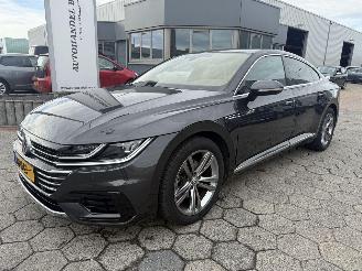 uszkodzony samochody osobowe Volkswagen Arteon 1.5 TSI Business R 2018/8